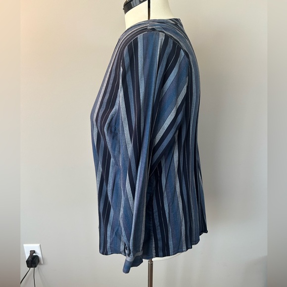 CJ Banks Blue Striped Blouse - Picture 2 of 5